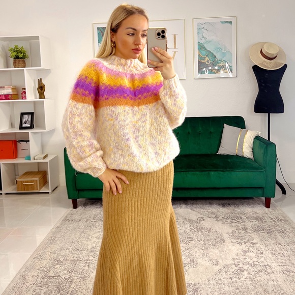 Rose Carmine Doudou Kid Mohair Open Front Sweater - Neutrals Knitwear - Picture 9 of 17